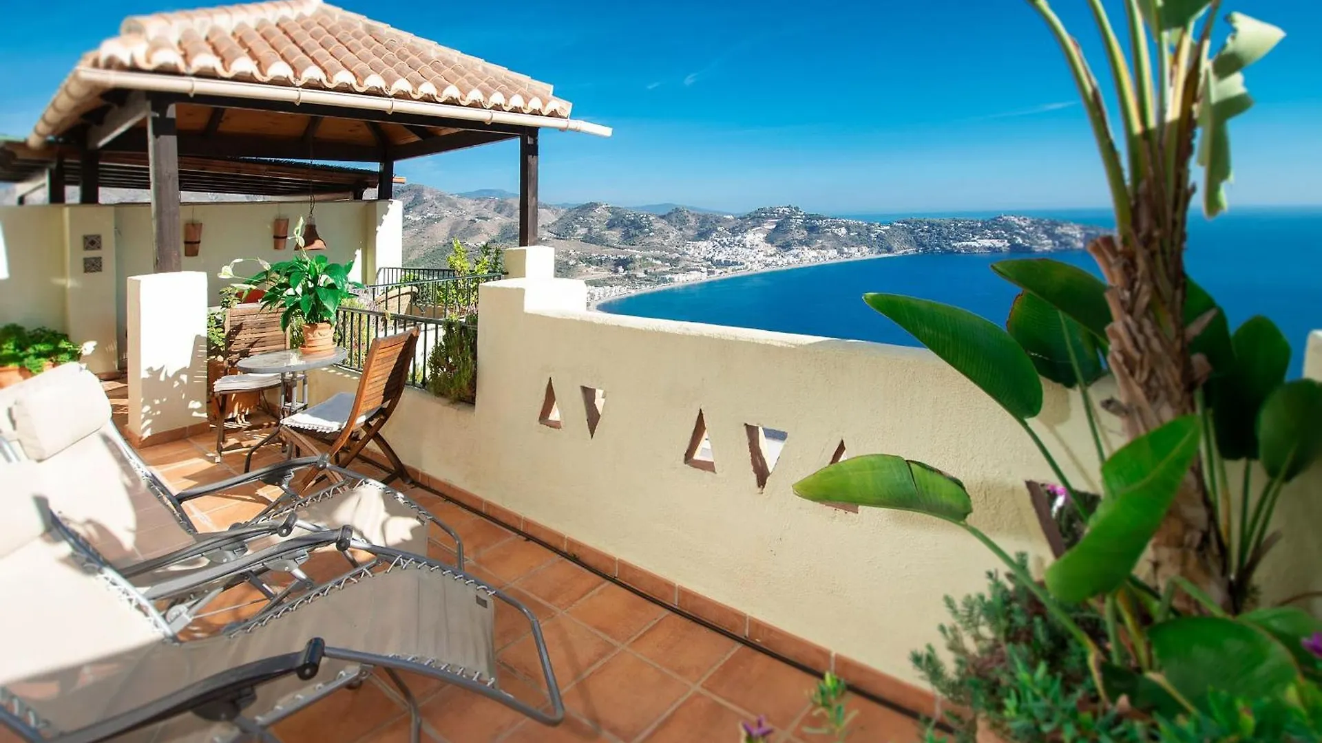 Ferienhaus In Almunecar Mit Terrasse Und Meerblick La Herradura  La Herradura (Granada)